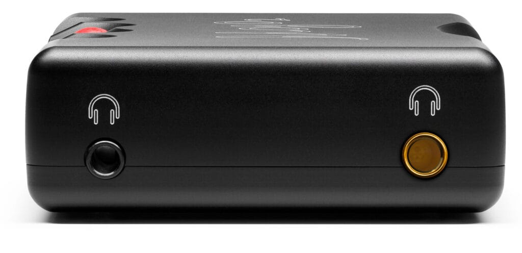 Chord Mojo 2 headphone sockets