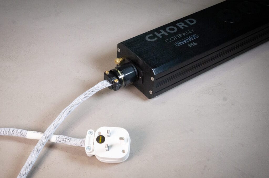 Chord PowerHAUS M6 and Sarum T