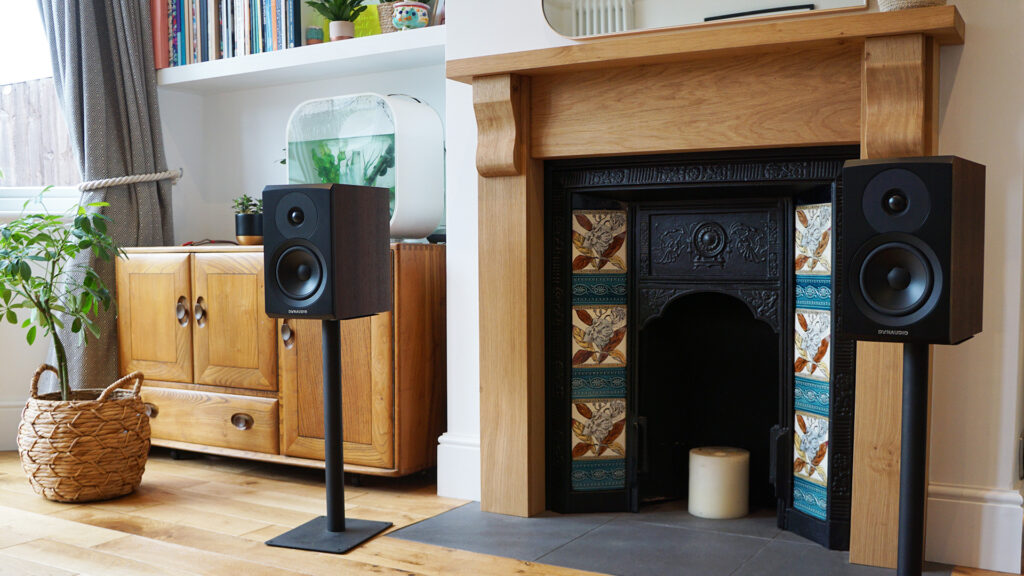 dynaudio-emit-10-loudspeaker-review-audiograde