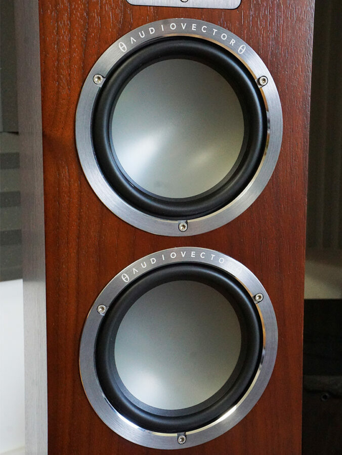 Audiovector QR 5 mid and bass drivers
