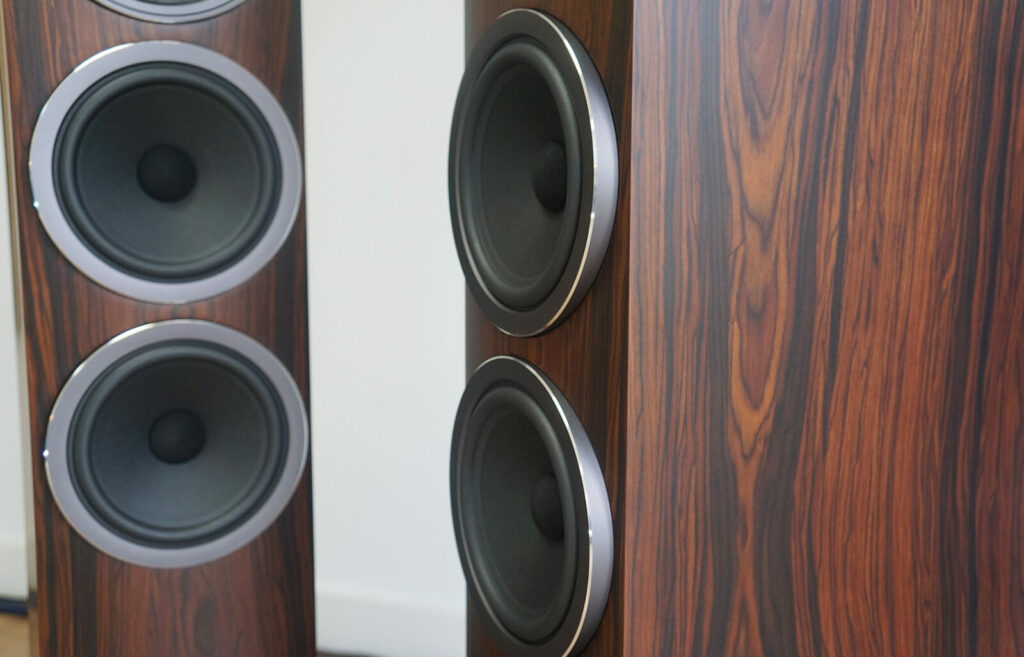 Bowers & Wilkins 703 S3 bass drivers