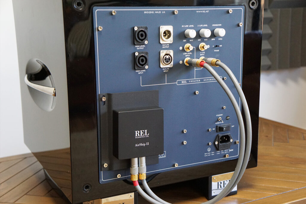 REL S/510 AirShip II receiver installed