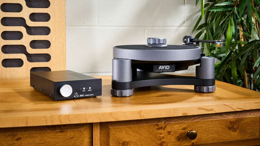 AVID Relveo with PSU