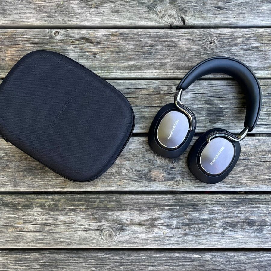 Bowers & Wilkins Px8 S2 headphones review - Audiograde