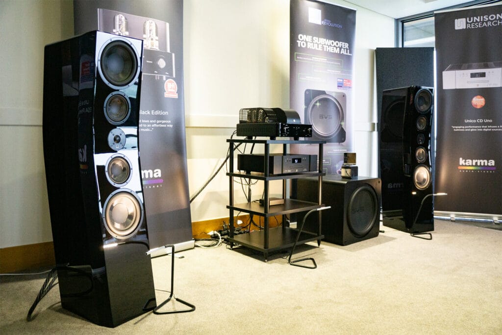 SVS Ultra Evolution Pinnacle speakers