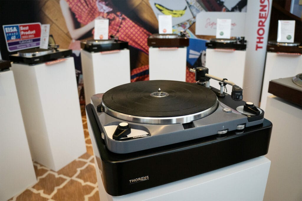 Thorens TD124 at Hifi show Live