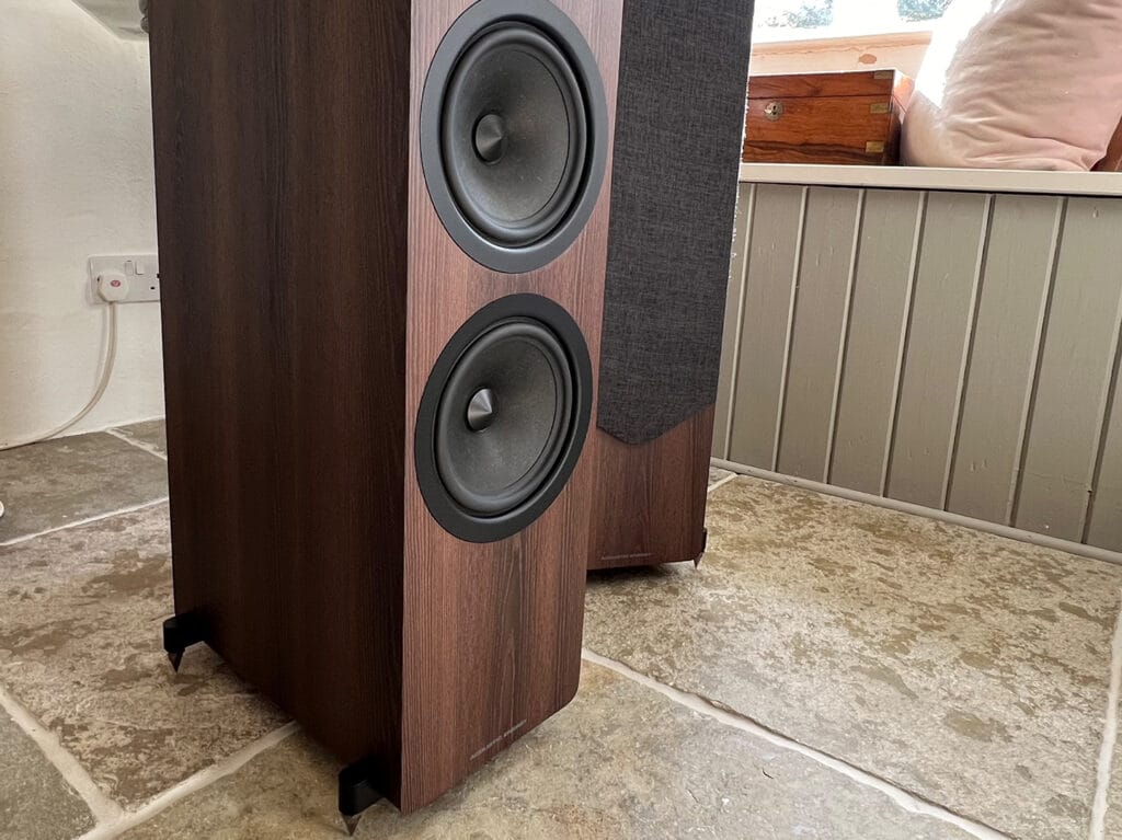 Acoustic Energy AE320² bass drivers