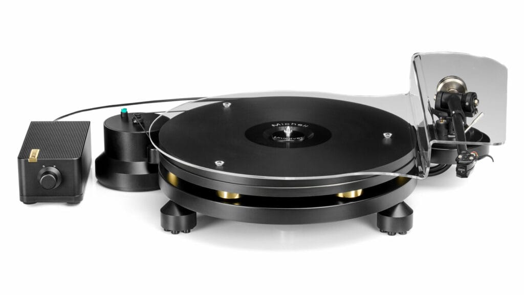 Michell Revolv in black