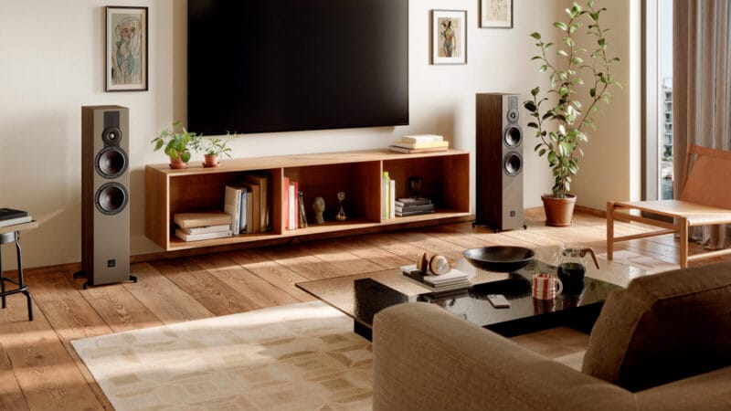 DALI Sonik lifestyle image