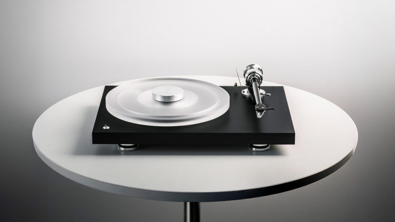 Pro-Ject Debut Reference 10 feature image