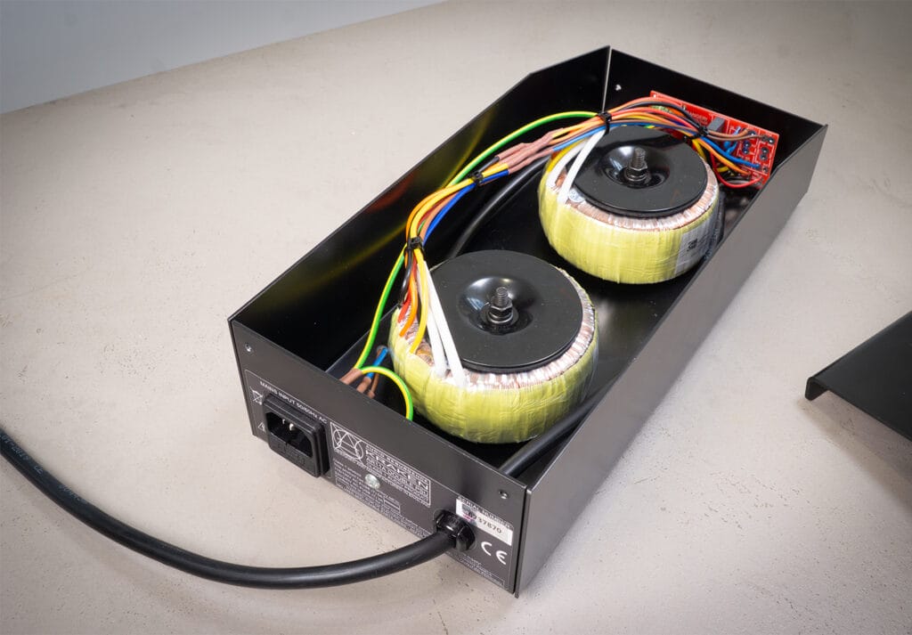 Audio Resurgence Kraken AR6A PSU internals