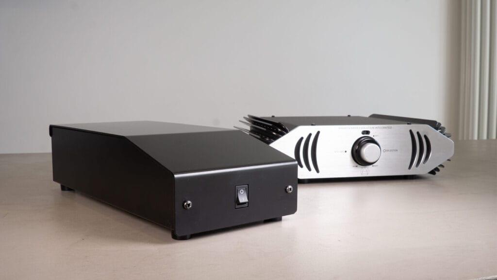 Audio Resurgence Kraken AR6A with PSU