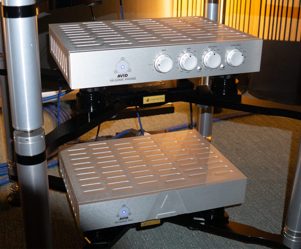 Avid Velsonic phono stage