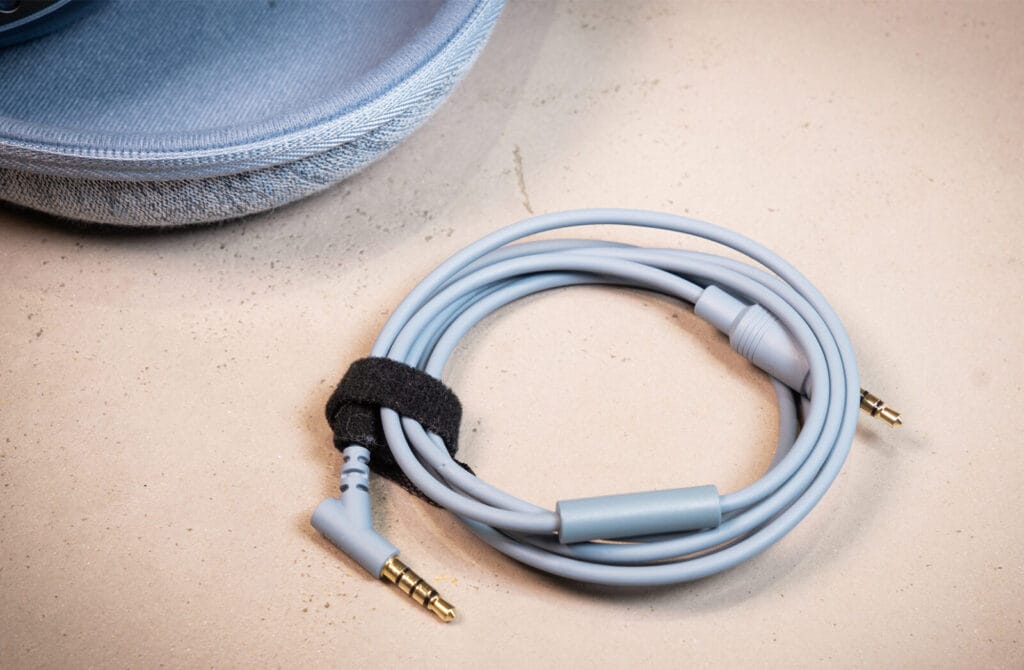 Focal Azurys connecting cable