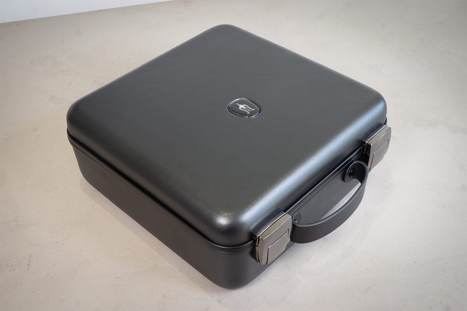 Meze Empyrean II case