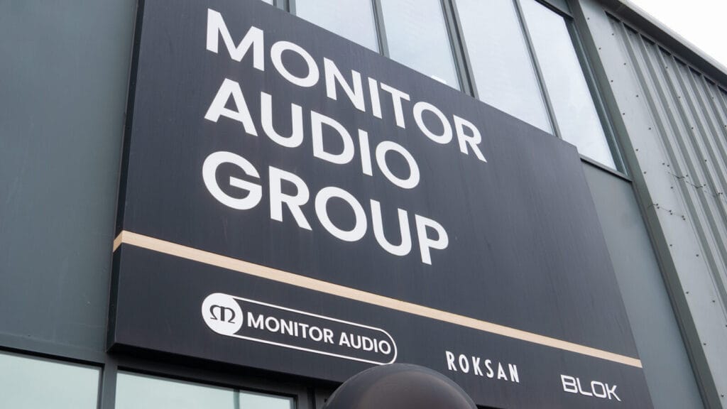 Monitor Audio Sign outside