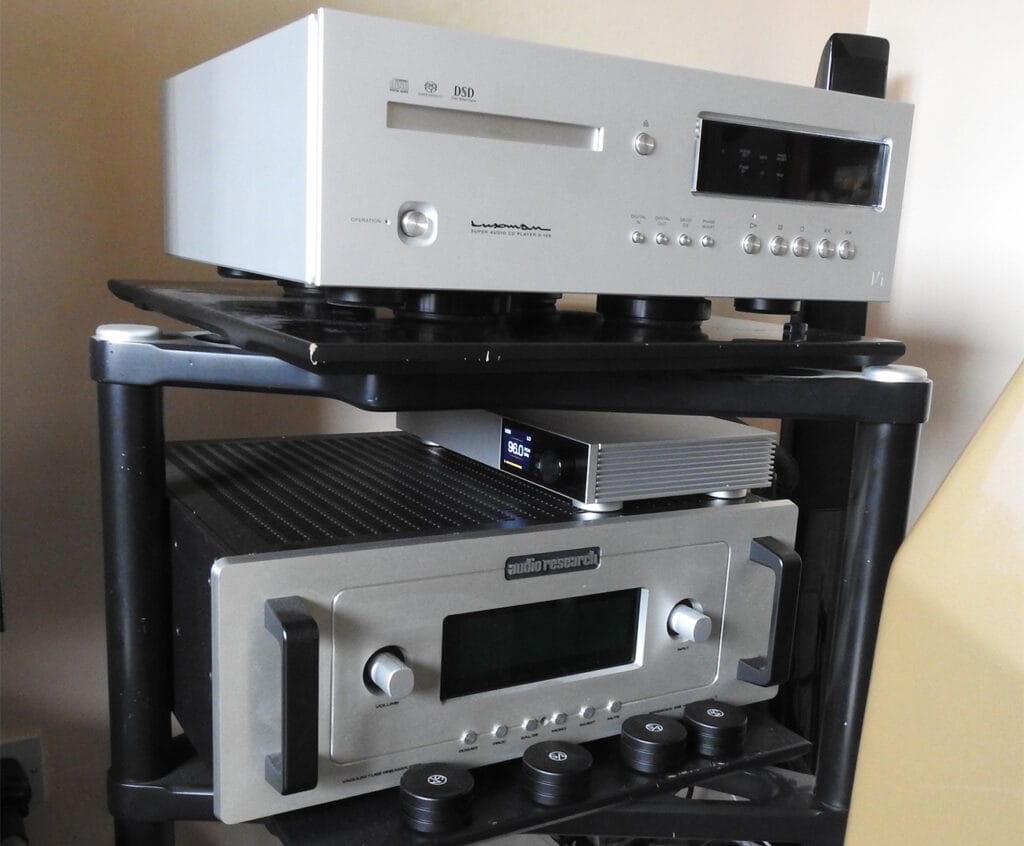 George's Luxman D-10X with ARC Ref 5SE