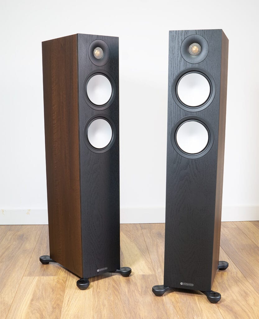 Monitor Audio 300 7G front on