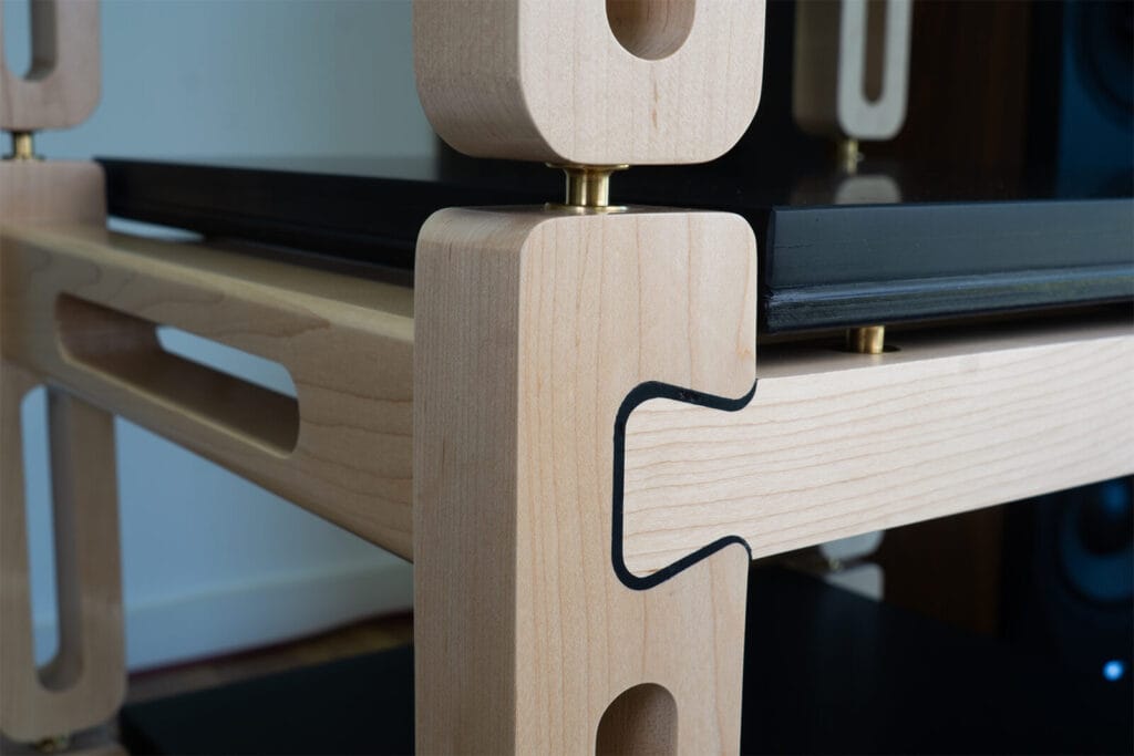 MW Stands dovetail joint