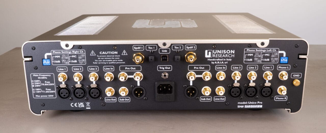 Unison Research Unico v2 rear panel