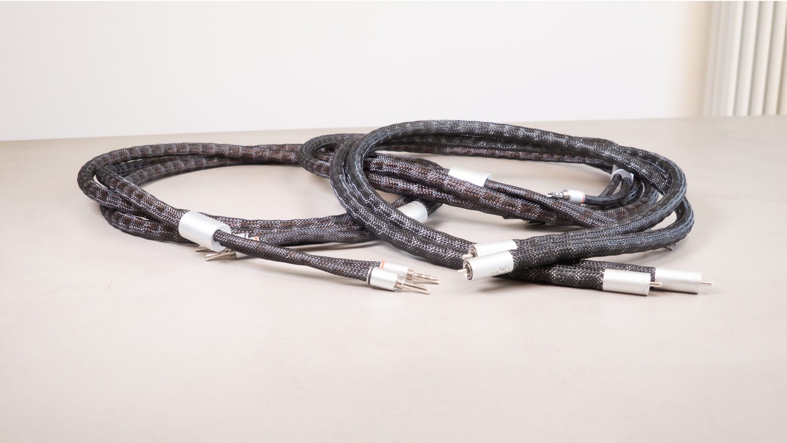 In-akustik NF-1205/LS-1205 Air interconnect/loudspeaker cables